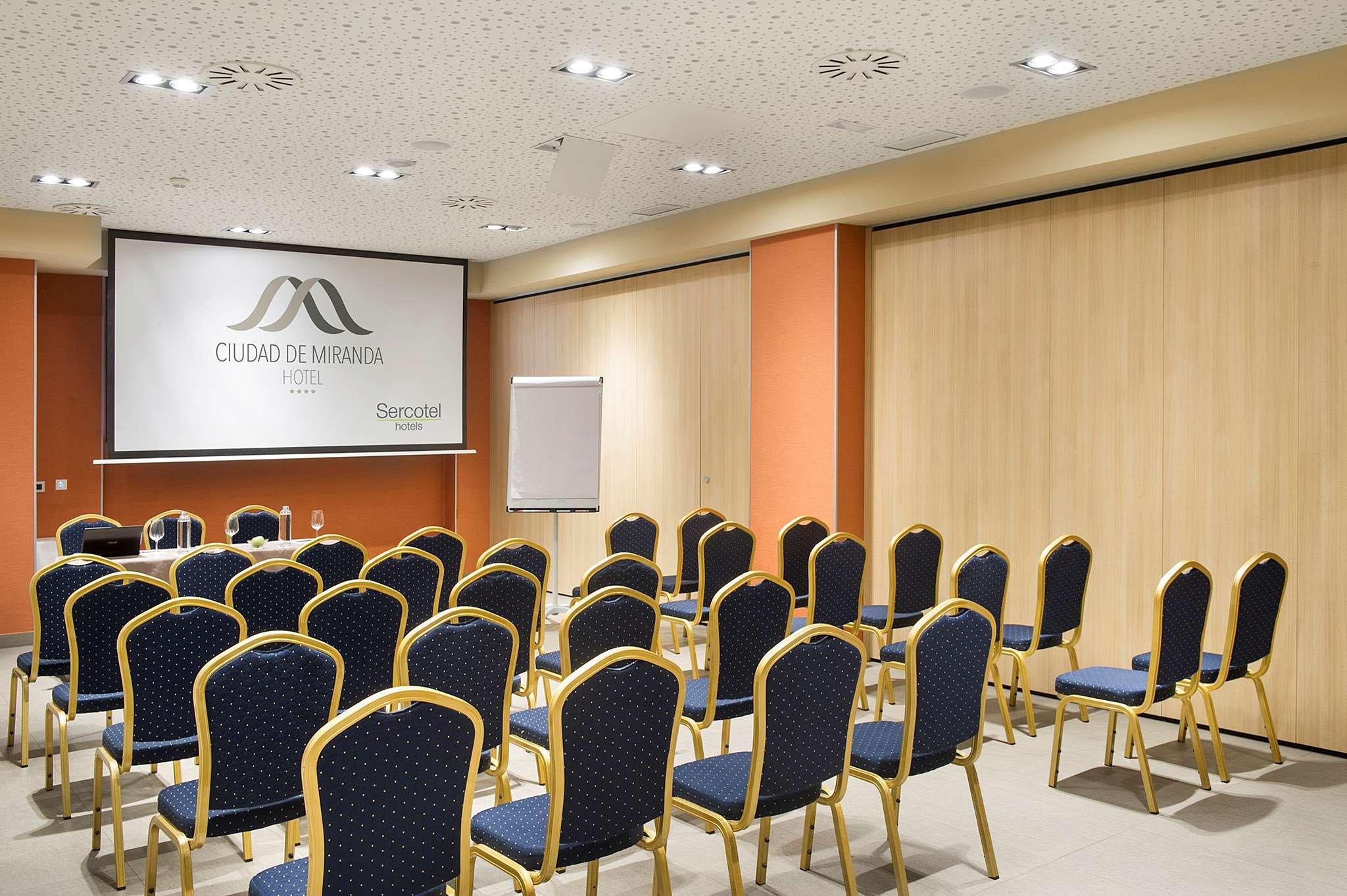 מירנדה דה אברו Sercotel Ciudad De Miranda מראה חיצוני תמונה
